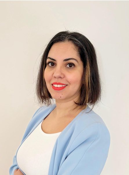 Mouna Zairi Photo Recrutement